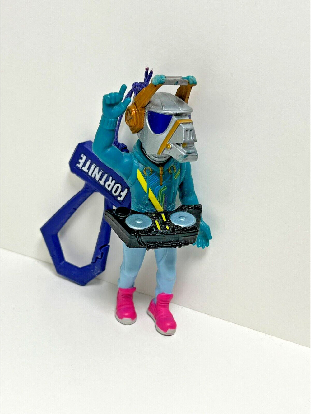 Fortnite DJ Yonder Carabiner Keychain Figure
